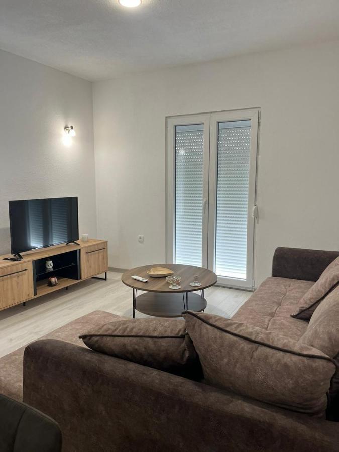 Knezevic Apartman 波德戈里察 外观 照片