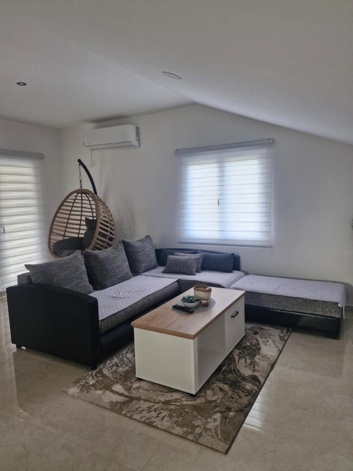 Knezevic Apartman 波德戈里察 外观 照片